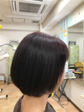 ヘアープレッヒェン HAIR Platzchen 人気のボブでクセの治まりもいいスタイル♪