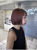 ピンクベージュ
