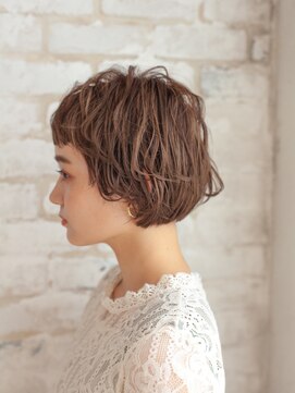 ナウラ(Naurra) 外国人風垢抜けショート/20代/30代/40代/水島/倉敷