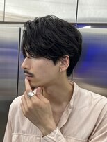 大人毛流れセンターパート緩めニュアンスパーマ