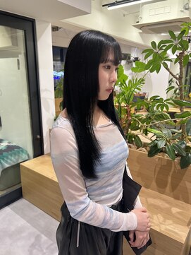 オーシャン(Ocean) 【OceanHair&Life田中愛梨】深みブルーブラック×レイヤー