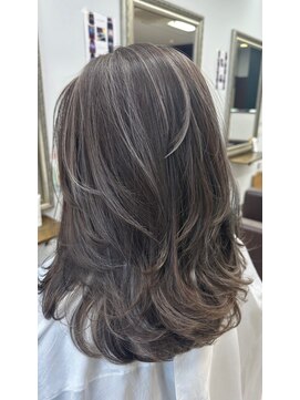 クレッシェレ(Crescere) コントラストハイライト