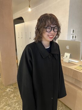 ユッカ 梅田(YUCCA) 【 YUCCA 】大人可愛い/ウルフパーマ/くるくるパーマ