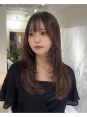 ハイライトカラーミルクティーベージュレイヤーカット