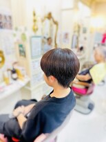 美容室 ティンカーベル 中学生 カット