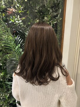 アッシュベージュ