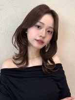 トイロ 渋谷(Toiro)&nbsp;くびれレイヤーミディアムヘア透明感ベージュカラー