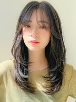 アグノス 青山(Agnos)&nbsp;イメチェン前髪レイヤーカットピンクベージュアンブレラカラー