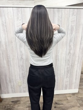 ラッズプラスエイチ(Lads+h) レイヤーカット　ハイライトカラー