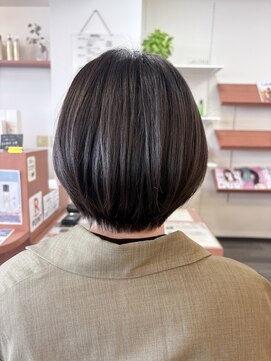 ヘアメイク 想倶楽部 ショートボブ