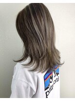 マーシアバイアルティナ 蒲田店(Marcia by artina)&nbsp;外ハネセミディ×ハイライトカラー[Macia蒲田]