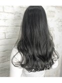 黒髪ダークグレージュロングヘア