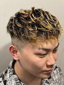 ヒロギンザ 横浜店(HIRO GINZA) ツイスパブリーチ