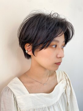 シスタ(SISTA) 【SiSTA】田中ネイビーセンターパートハンサムショート