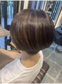 刈り上げショート×ミルフィーユカラー