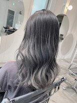 ストレータ バイ マリオ(Strata by mario)&nbsp;【mami】グラデーションカラー×アッシュシルバー