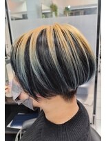 ヘアースタジオ ジェイワン(hair studio J ONE) サーフェスカラー、ツーブロックボブ、脱白髪染め