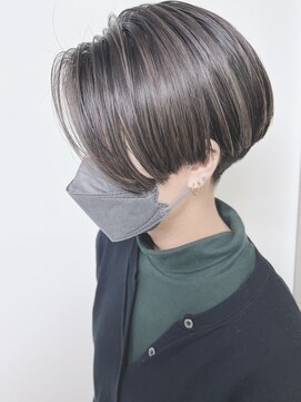モリオフロムロンドン 原宿本店(morio from London) 【morio原宿】グレージュハイライト刈り上げハンサムショート