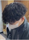 波巻きスパイラルパーマメンズマッシュツーブロックメンズパーマ