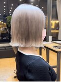 ダブルカラー/ミニボブ/切りっぱなし東区松崎