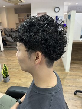 ベル(Bell) 20代30代40代/スペインパーマ/メンズカット