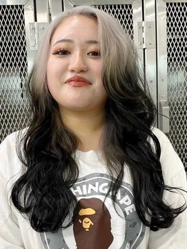 ウィコ 新宿(WICO) ルーツカラー[新宿駅/こなれミディ/ウェーブパーマ]