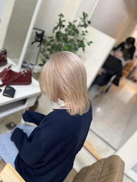 カリーナ(CARINA) 黒染め剥がし/ミルクティーカラー