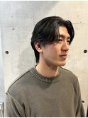 メンズ支持率◎黒髪センターパート×フェザーパーマがモテる