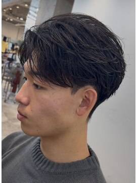 フィフスパーク(fifth PARK) 渋谷men'sフェザーパーマセンターパート微分けフェザーショート