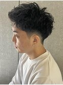 ツイストスパイラルパーマスパイキーショート眉毛メンズパーマ
