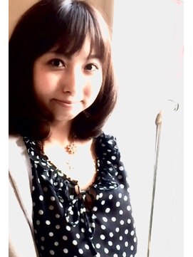 アウルヘアー(OWL.HAIR) シースルーバングのボブ