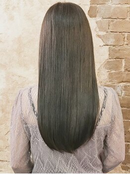 マギーヘア(magiy hair)の写真/縮毛矯正もプチプラながら、専門店にも負けない薬剤へのこだわり☆とにかく“ダメージレス”なんですっ！