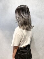 ラブ アンド ヘア ロコ(Love&Hair Loco)&nbsp;バレイヤージュ×シルバーグレー