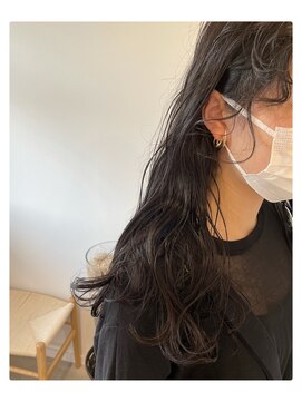 ジジ チーク 栃木(Gigi cheek) ・黒髪でも可愛くスタイリング◎