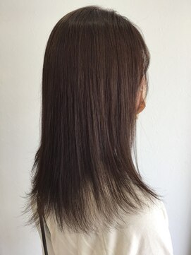 アリー(Ari-) 初夏新作マットベージュ