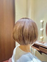 エルサフィロ ヨドヤバシ(el zafiro yodoyabashi)&nbsp;【el zafiro yodoyabashi】丸みを感じるミニグラボブスタイル