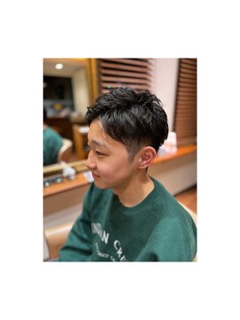 ドゥーヘアー(Doux Hair) センターパート&2ブロック