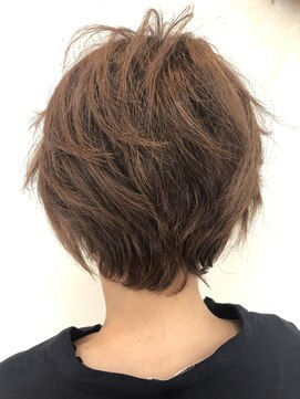 ティグリオ(Tiglio) ハンサムショート