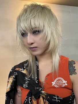 ギークス(GEEKS) 【GEEKS渋谷】ホワイトブロンド/ハイトーン/ウルフ/レイヤー