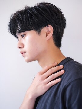メルト 吉祥寺(melt) 【早坂駆留】センター分けニュアンスパーマ毛流れスタイル◎