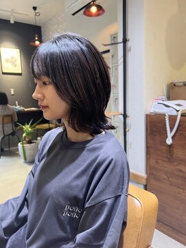 ヘア サロン ルート 幕張(Hair Salon ROUTE) 《大人可愛い》20代30代40代外ハネミディアムレイヤー
