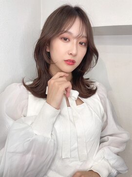 レイラバイアフロート 吉祥寺(Lila by afloat) 【畑中正敏】くびレイヤーエモージュ愛されショートボブ艶髪