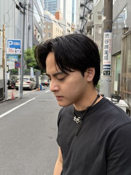 ニコ トウキョウ ロジック(nico TOKYO Logic) メンズセンターパートニュアンスパーマアップバング