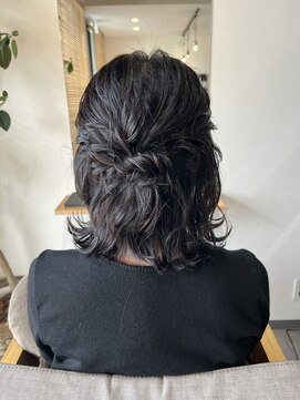 スイ(SUI) お呼ばれハーフアップ☆