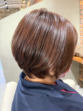 レーヴ(Reve) 丸みショート