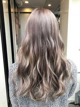 ルイス(L'wis) プラチナセピアアッシュ