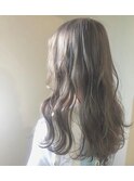 ホワイトベージュ　ヘアカラー　【池袋】