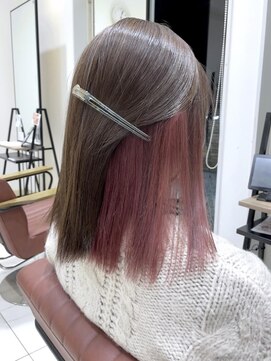 クアトログランシュ ひたちなか店(QUATRO×GranCieux) インナーカラー×ピンク