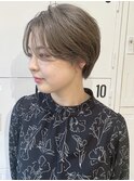 ミルクティーベージュ