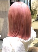 ベビーピンク 切りっぱなしボブ